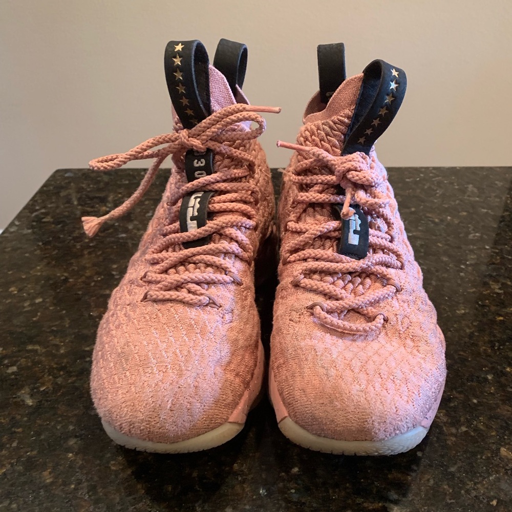Lebron 15